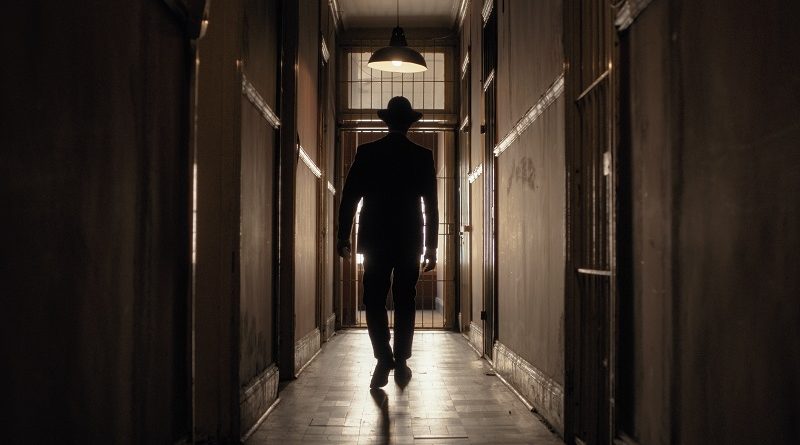 the house that never sleeps short