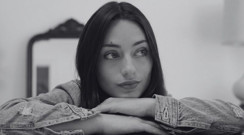 taylor anne danehower interview lonely crowd