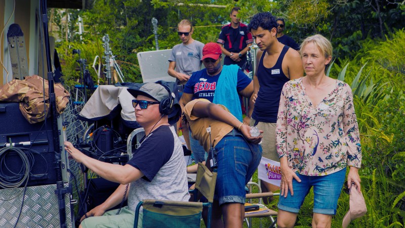 meg rickards on set of kaalgat karel